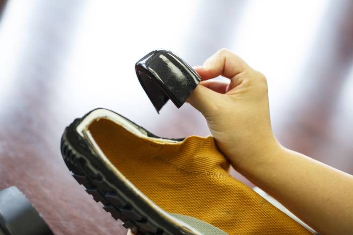 安全靴はなんと3,000種類超え！ ワーカーの足を守る「ミドリ安全」の 