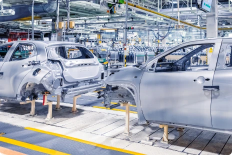 自動車の製造スタッフの求人情報の画像 | 月収例46万円～48万円